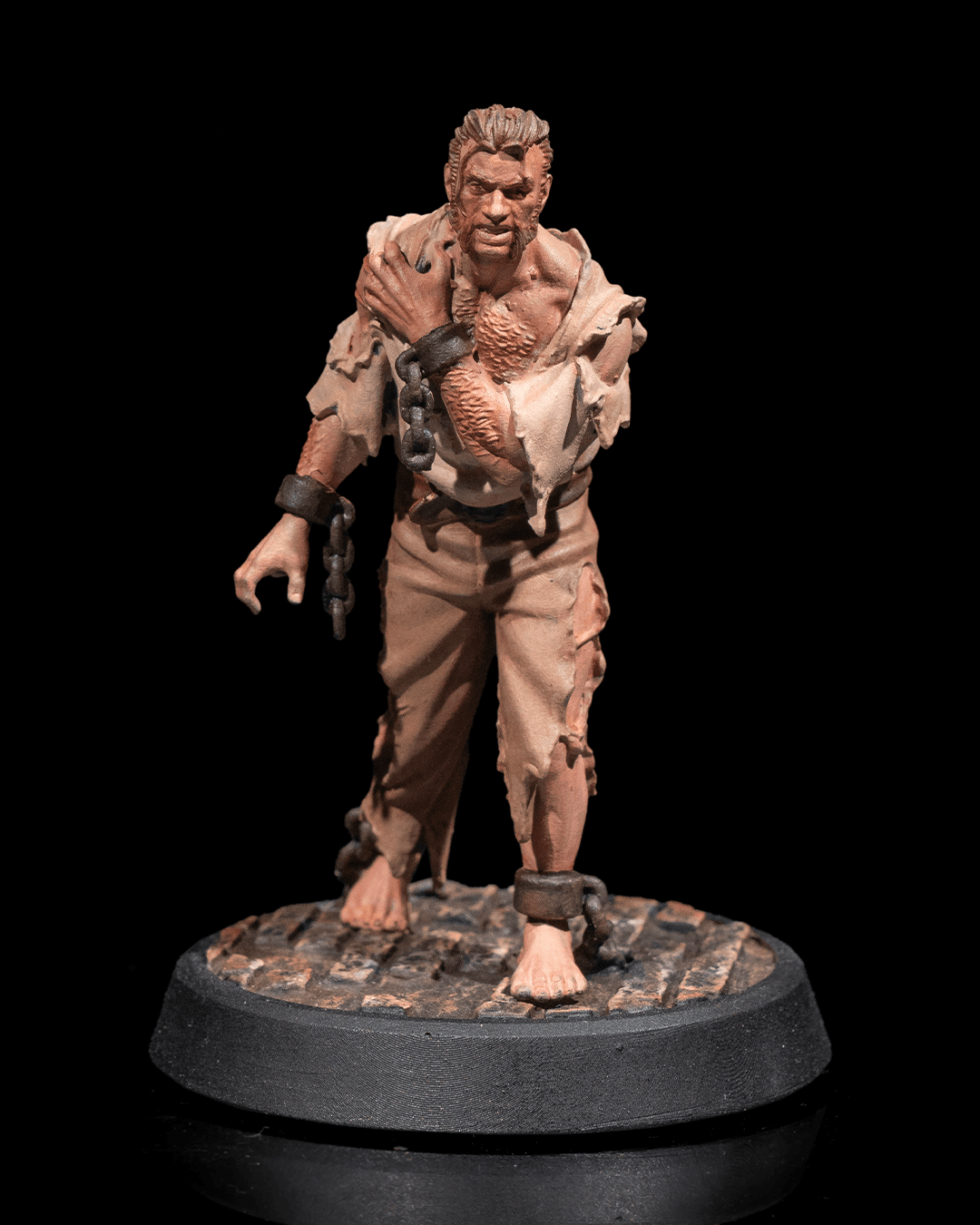 Cursed Prisoner Miniature – 32mm Scale for Tabletop RPGs