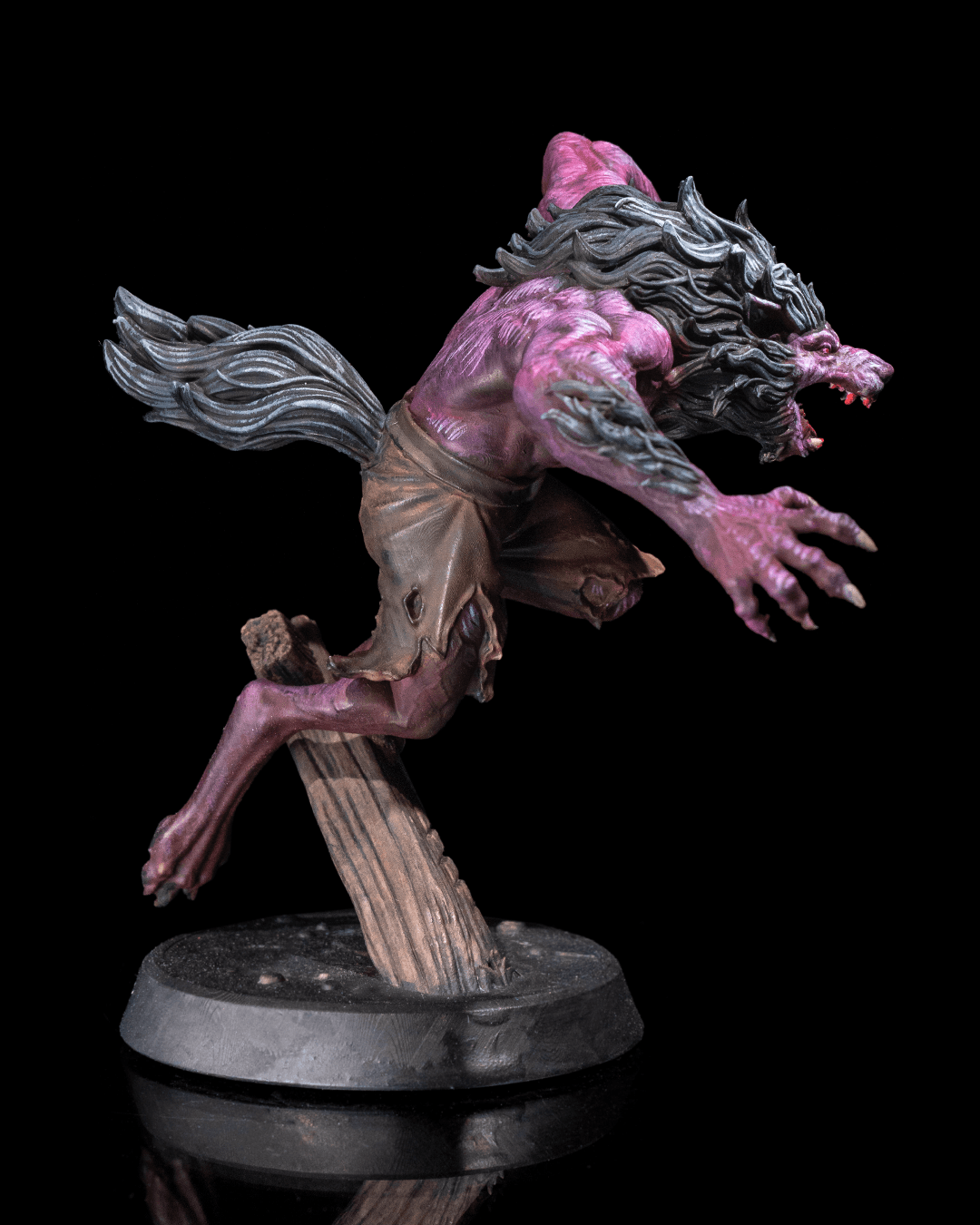 Ferocious Werewolf Miniature – 32mm Scale for Tabletop RPGs